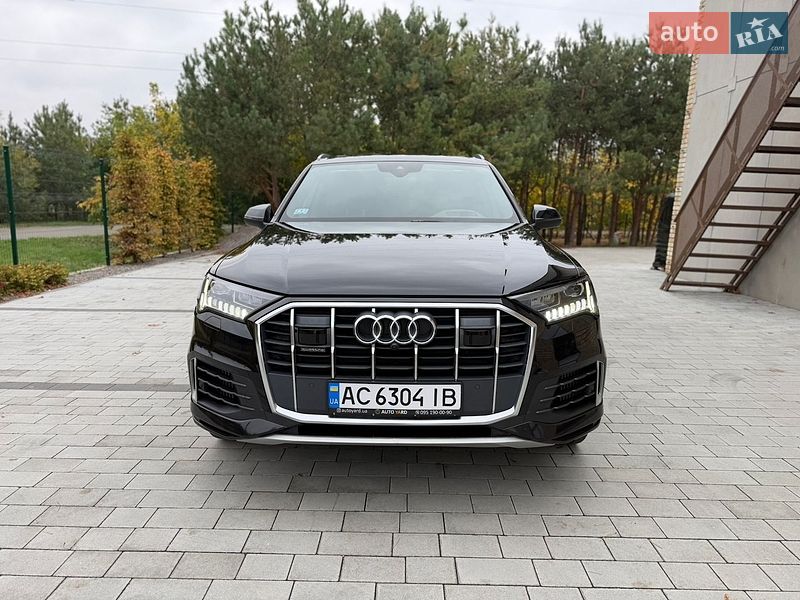 Внедорожник / Кроссовер Audi Q7 2019 в Луцке