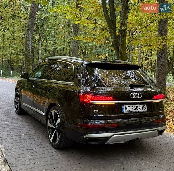 Внедорожник / Кроссовер Audi Q7 2019 в Луцке