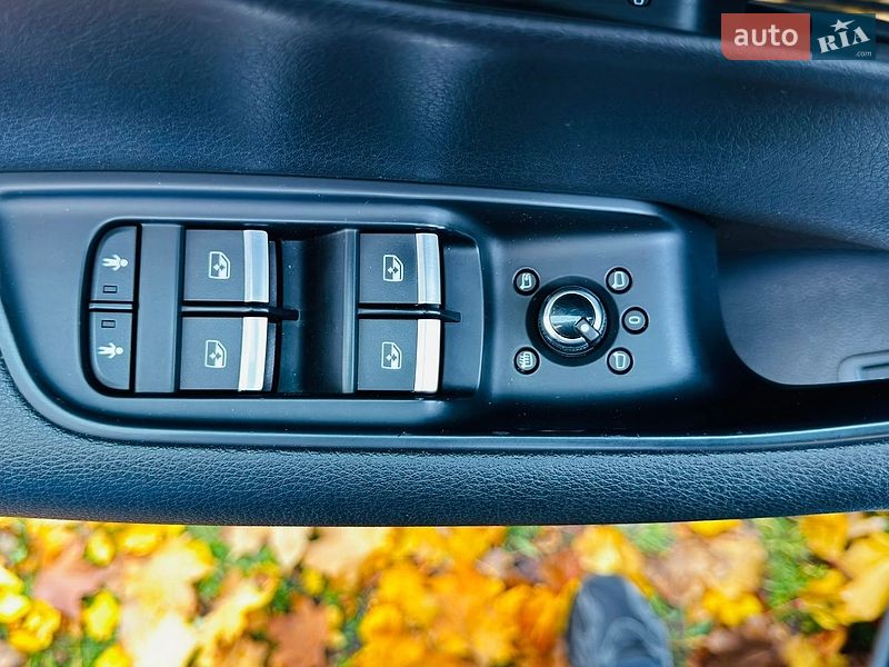 Внедорожник / Кроссовер Audi Q7 2017 в Ровно