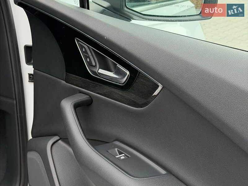 Позашляховик / Кросовер Audi Q7 2018 в Дубні фото 55 Позашляховик / Кросовер Audi Q7 2018 в Дубні