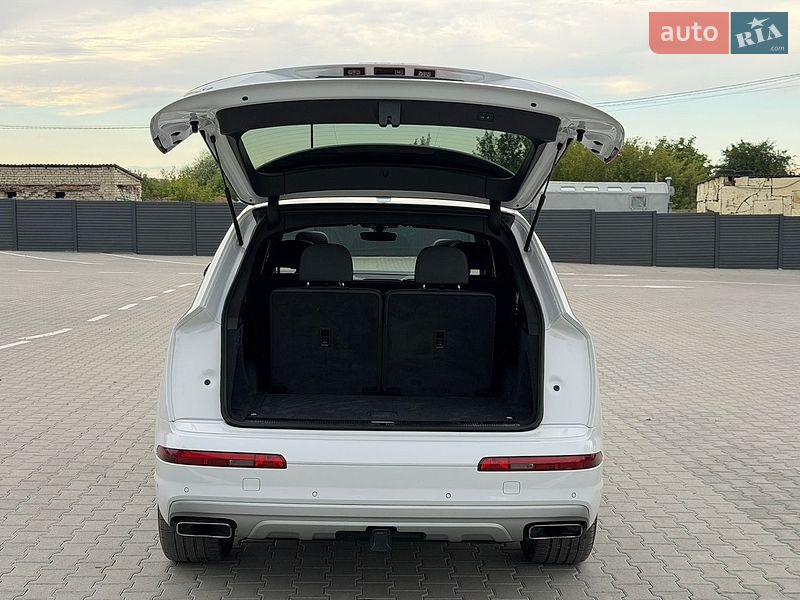 Позашляховик / Кросовер Audi Q7 2018 в Дубні фото 83 Позашляховик / Кросовер Audi Q7 2018 в Дубні