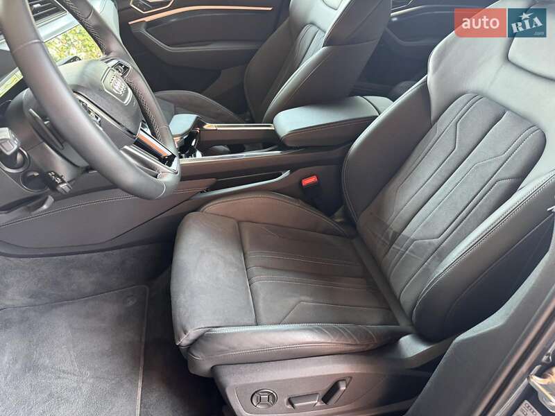 Внедорожник / Кроссовер Audi Q8 e-tron 2023 в Хмельницком фото 10 Внедорожник / Кроссовер Audi Q8 e-tron 2023 в Хмельницком
