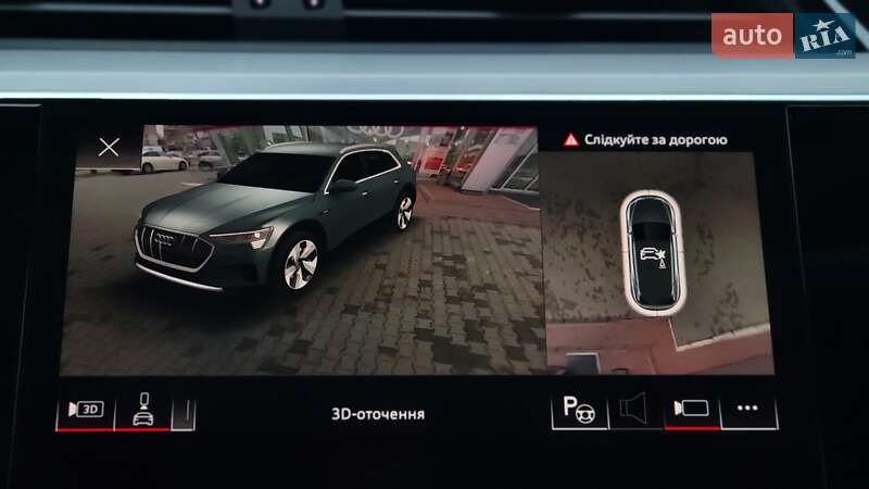Позашляховик / Кросовер Audi Q8 e-tron 2023 в Хмельницькому