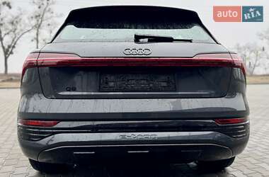 Внедорожник / Кроссовер Audi Q8 e-tron 2023 в Киеве