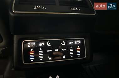Внедорожник / Кроссовер Audi Q8 e-tron 2023 в 
