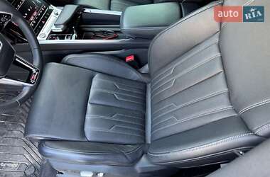 Внедорожник / Кроссовер Audi Q8 e-tron 2023 в 