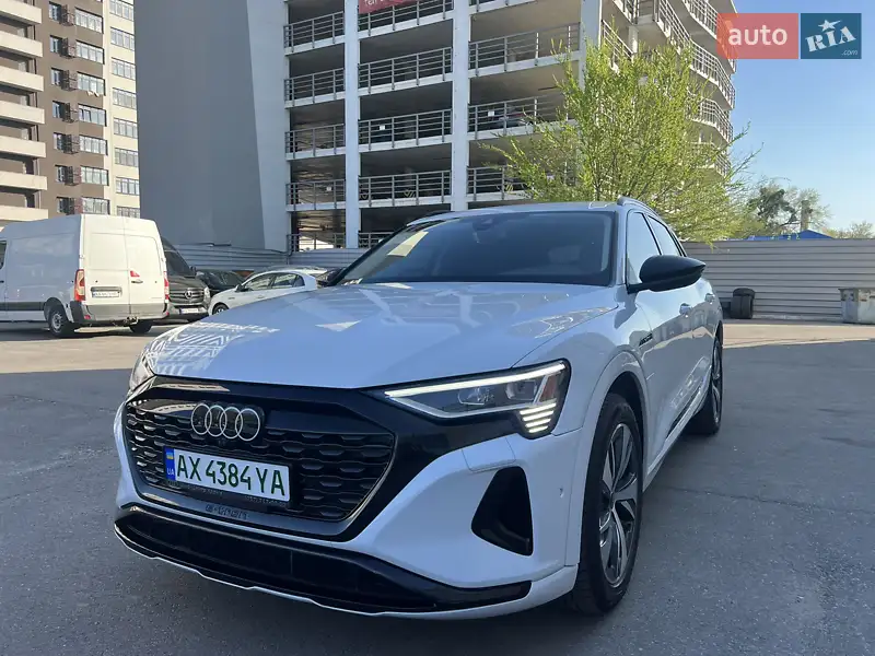 Audi Q8 e-tron