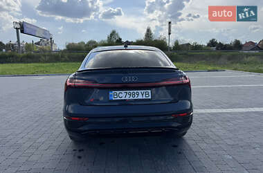 Внедорожник / Кроссовер Audi Q8 e-tron 2023 в 