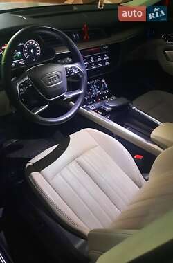 Внедорожник / Кроссовер Audi Q8 e-tron 2023 в 