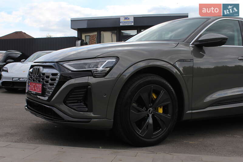 Внедорожник / Кроссовер Audi Q8 e-tron 2023 в Киеве фото 13 Внедорожник / Кроссовер Audi Q8 e-tron 2023 в Киеве