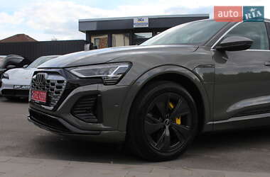 Внедорожник / Кроссовер Audi Q8 e-tron 2023 в 