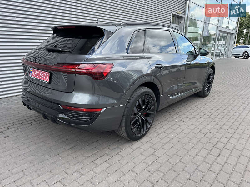 Внедорожник / Кроссовер Audi Q8 e-tron 2023 в Ровно