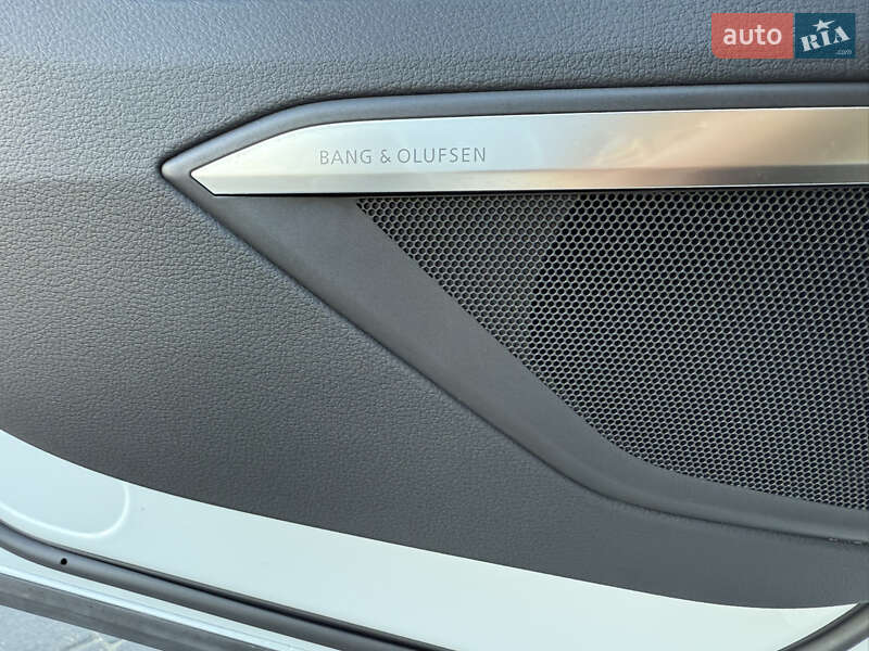 Внедорожник / Кроссовер Audi Q8 e-tron 2023 в Одессе