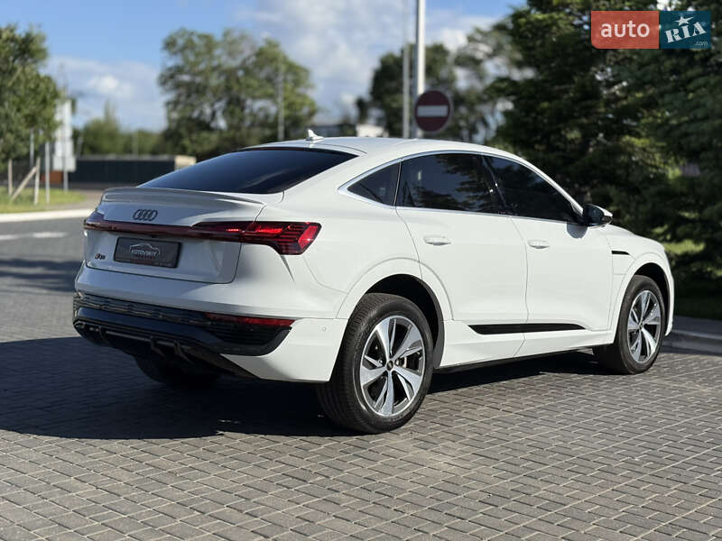 Внедорожник / Кроссовер Audi Q8 e-tron 2023 в Одессе
