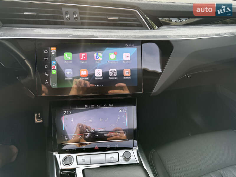 Внедорожник / Кроссовер Audi Q8 e-tron 2023 в Виннице фото 22 Внедорожник / Кроссовер Audi Q8 e-tron 2023 в Виннице