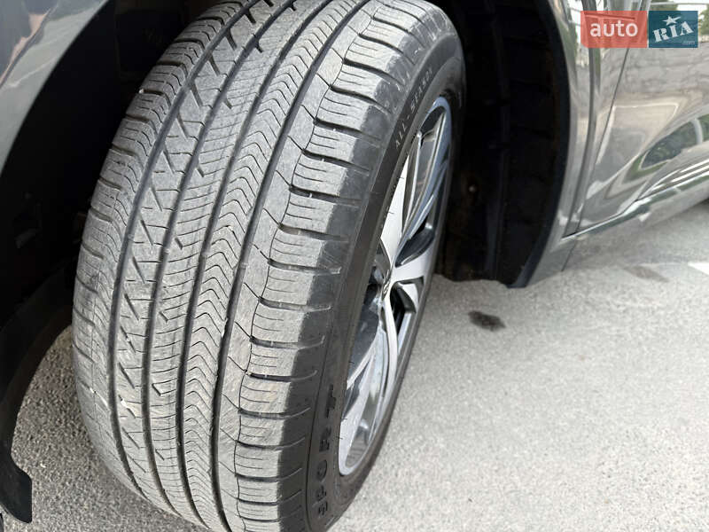 Внедорожник / Кроссовер Audi Q8 e-tron 2023 в Виннице фото 49 Внедорожник / Кроссовер Audi Q8 e-tron 2023 в Виннице