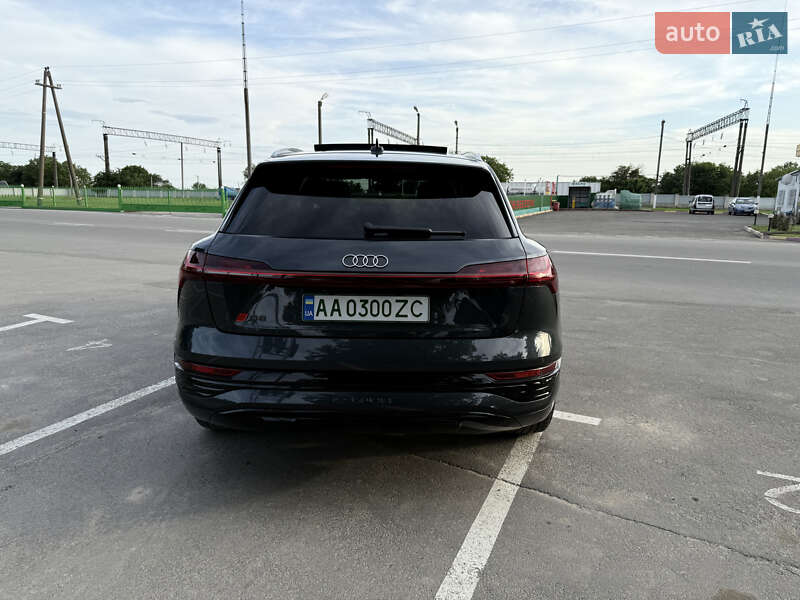 Внедорожник / Кроссовер Audi Q8 e-tron 2023 в Виннице фото 55 Внедорожник / Кроссовер Audi Q8 e-tron 2023 в Виннице