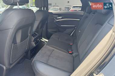 Внедорожник / Кроссовер Audi Q8 e-tron 2023 в 