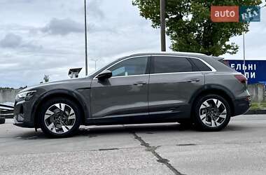 Внедорожник / Кроссовер Audi Q8 e-tron 2024 в 
