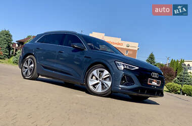 Внедорожник / Кроссовер Audi Q8 e-tron 2023 в 