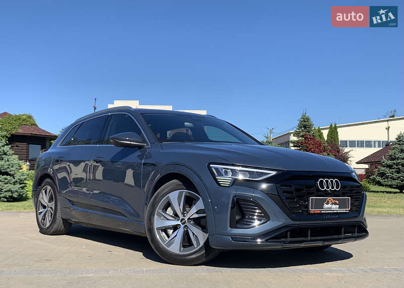 Audi Q8 e-tron 2023