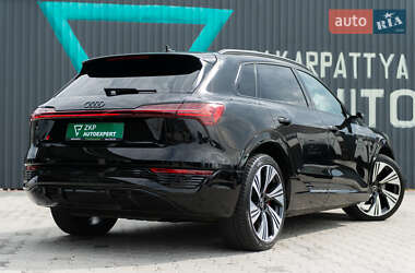 Внедорожник / Кроссовер Audi Q8 e-tron 2023 в 
