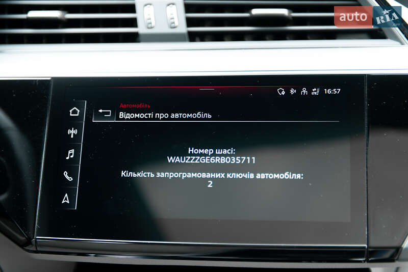 Внедорожник / Кроссовер Audi Q8 e-tron 2023 в Мукачево
