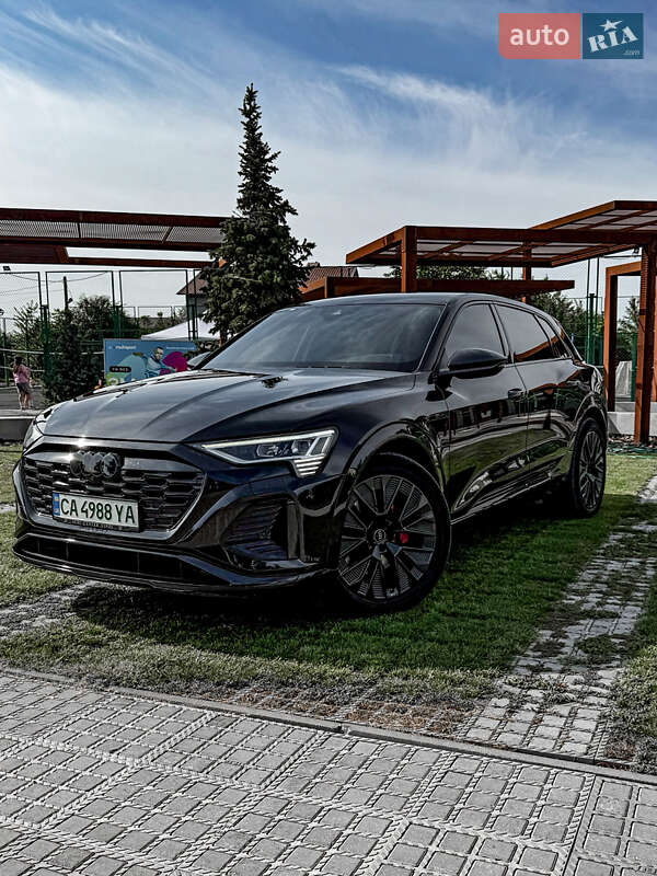 Внедорожник / Кроссовер Audi Q8 e-tron 2023 в Черкассах