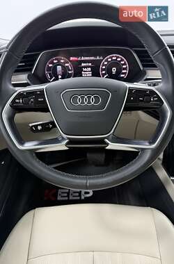Внедорожник / Кроссовер Audi Q8 e-tron 2023 в 