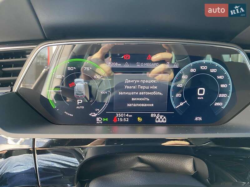 Внедорожник / Кроссовер Audi Q8 e-tron 2023 в Днепре