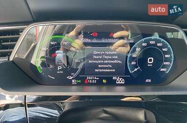 Внедорожник / Кроссовер Audi Q8 e-tron 2023 в 