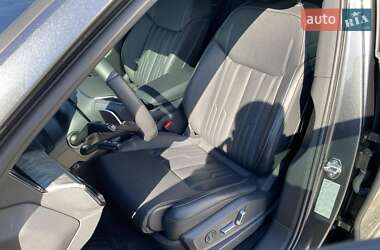 Внедорожник / Кроссовер Audi Q8 e-tron 2023 в 