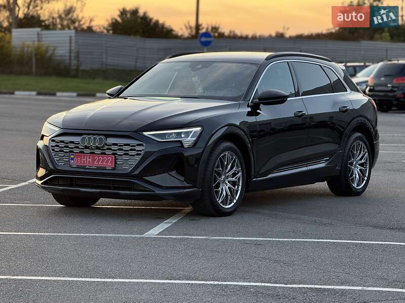 Внедорожник / Кроссовер Audi Q8 e-tron 2023 в Ровно