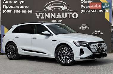 Позашляховик / Кросовер Audi Q8 e-tron 2023 в Вінниці