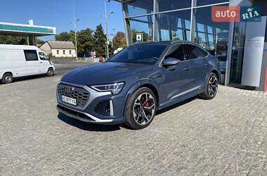 Позашляховик / Кросовер Audi Q8 e-tron 2023 в Дніпрі