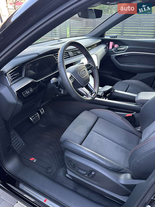 Внедорожник / Кроссовер Audi Q8 e-tron 2023 в Богородчанах