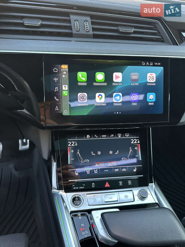 Внедорожник / Кроссовер Audi Q8 e-tron 2023 в Богородчанах