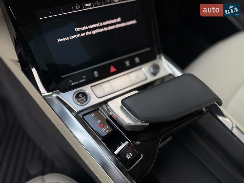 Внедорожник / Кроссовер Audi Q8 e-tron 2023 в Киеве фото 23 Внедорожник / Кроссовер Audi Q8 e-tron 2023 в Киеве