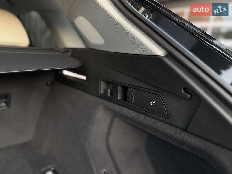 Внедорожник / Кроссовер Audi Q8 e-tron 2023 в Киеве фото 37 Внедорожник / Кроссовер Audi Q8 e-tron 2023 в Киеве