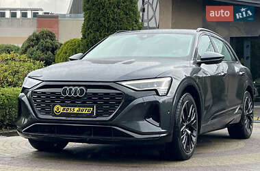 Внедорожник / Кроссовер Audi Q8 e-tron 2024 в 