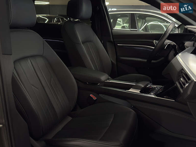 Внедорожник / Кроссовер Audi Q8 e-tron 2023 в Николаеве