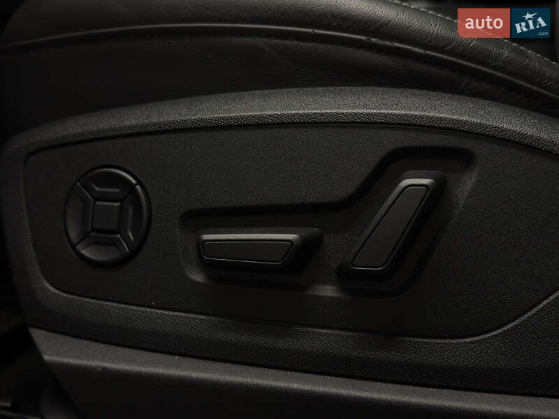 Внедорожник / Кроссовер Audi Q8 e-tron 2023 в Николаеве