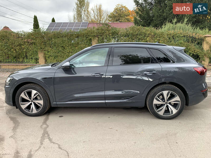 Внедорожник / Кроссовер Audi Q8 e-tron 2024 в Бердичеве фото 7 Внедорожник / Кроссовер Audi Q8 e-tron 2024 в Бердичеве