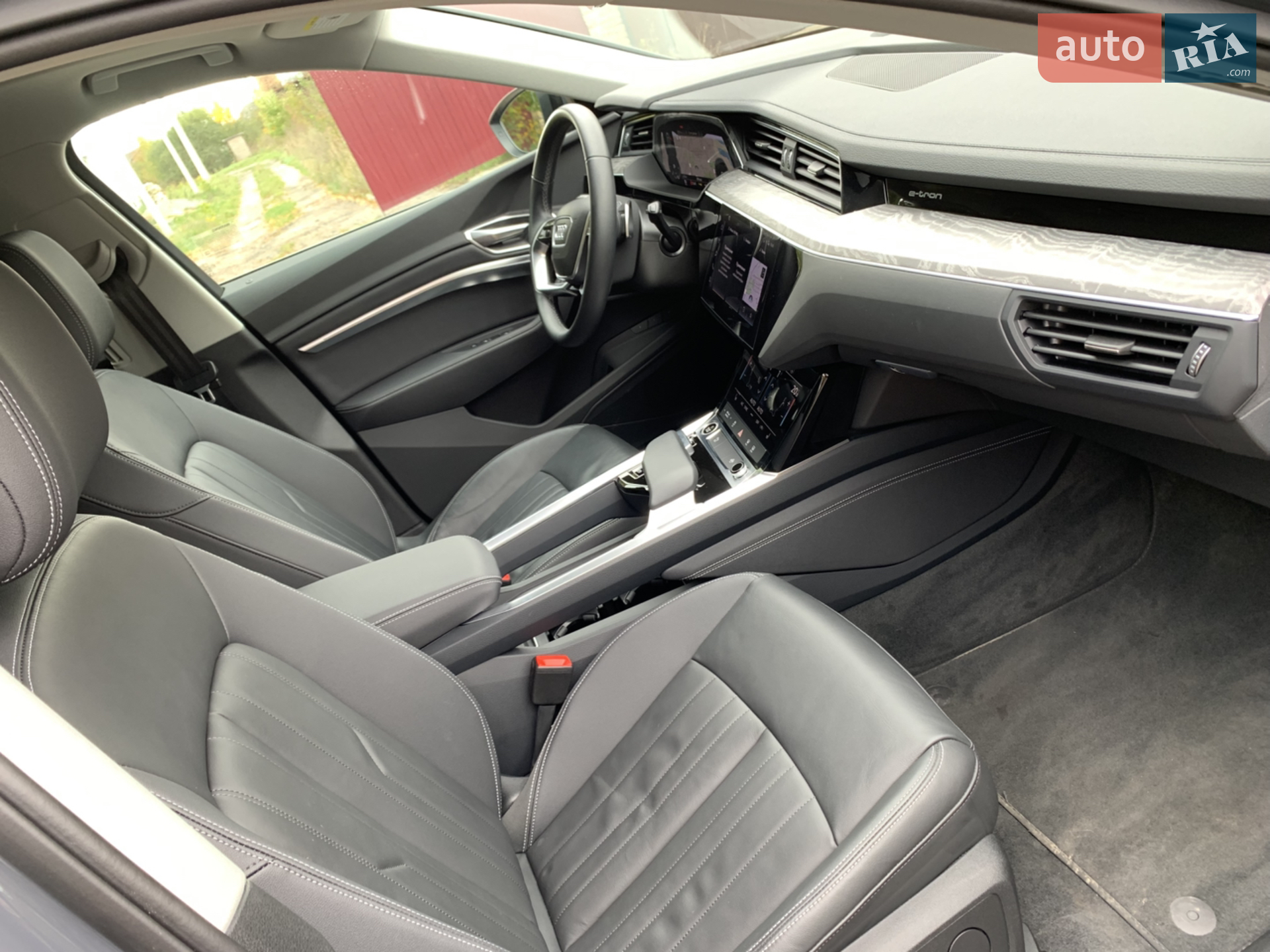 2024 Audi Q8 - мініатюра 32