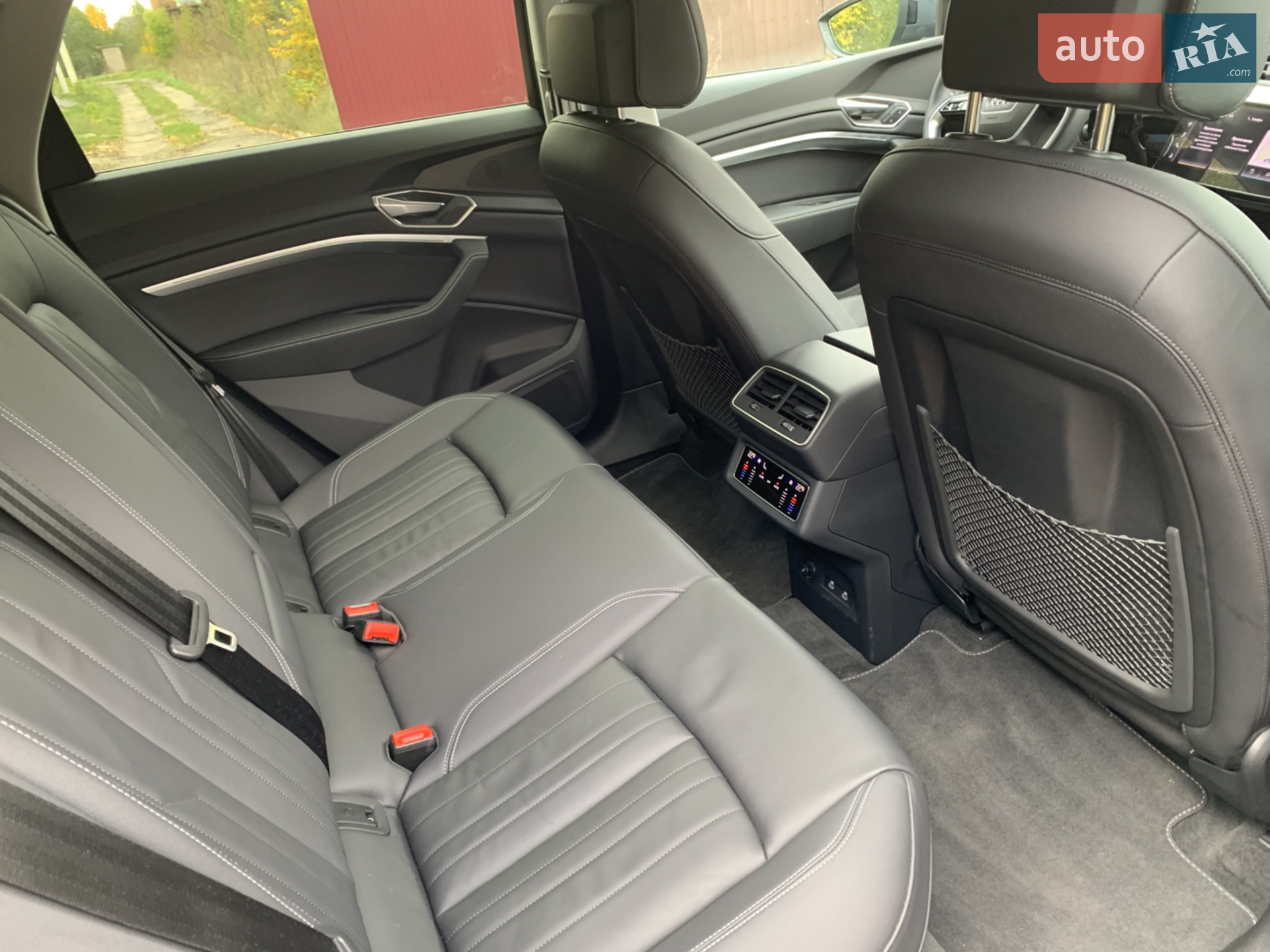 2024 Audi Q8 - мініатюра 17