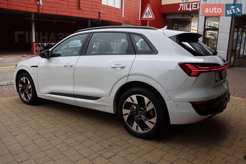 Внедорожник / Кроссовер Audi Q8 e-tron 2023 в Львове фото 9 Внедорожник / Кроссовер Audi Q8 e-tron 2023 в Львове