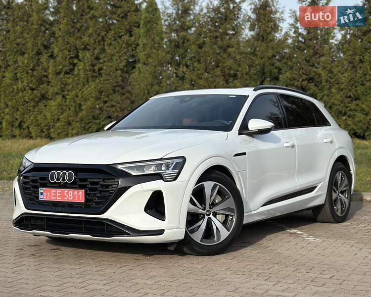 Audi Q8 e-tron 2024