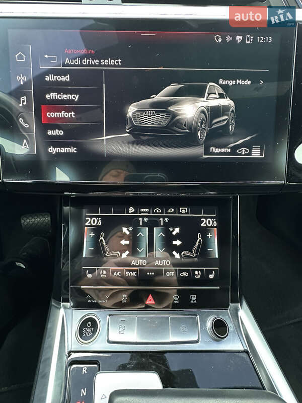 Внедорожник / Кроссовер Audi Q8 e-tron 2023 в Харькове