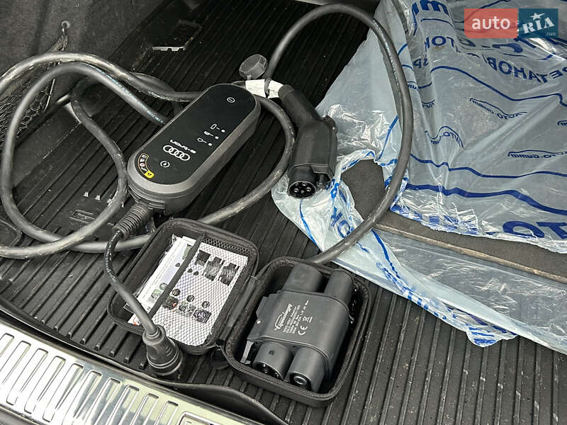 Внедорожник / Кроссовер Audi Q8 e-tron 2023 в Ровно фото 15 Внедорожник / Кроссовер Audi Q8 e-tron 2023 в Ровно