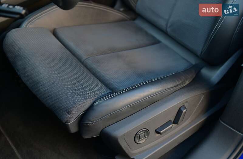 Внедорожник / Кроссовер Audi Q8 e-tron 2023 в Одессе фото 44 Внедорожник / Кроссовер Audi Q8 e-tron 2023 в Одессе